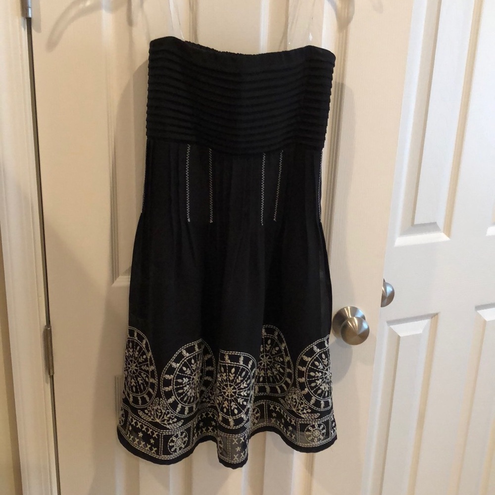 Women’s strapless Zio dress